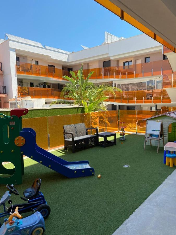 Beach Apartment 또레비에하 외부 사진